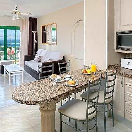 Regency Torviscas Suites-new 5*